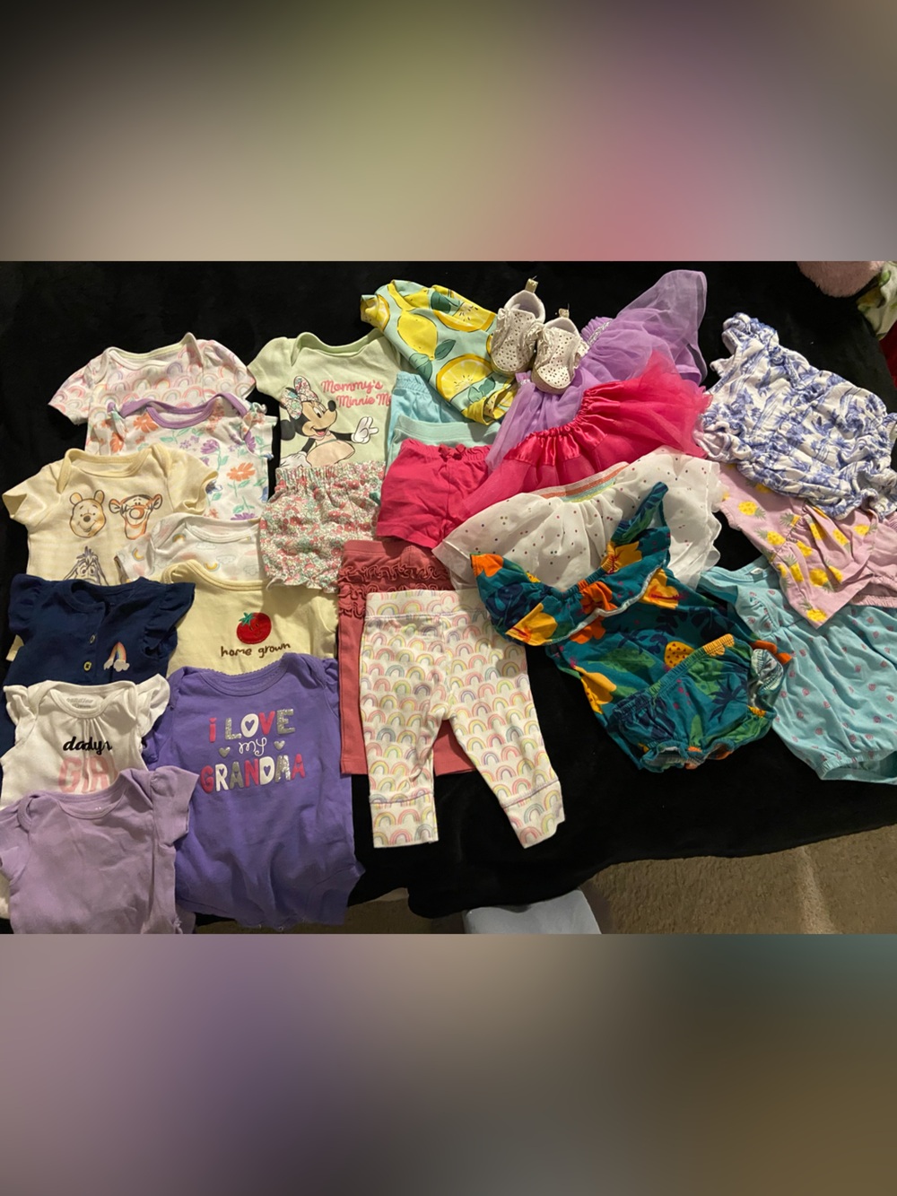 25 piece Lot of baby girl 3 month clothes